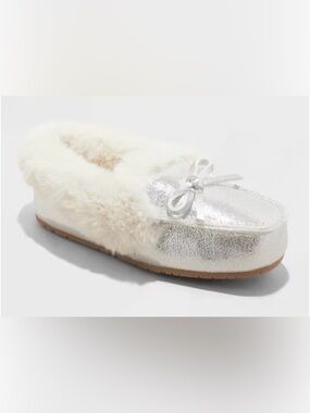 Toddler Cat & Jack Silver Faux-Fur Trim Moccasin Slipper Sz:8